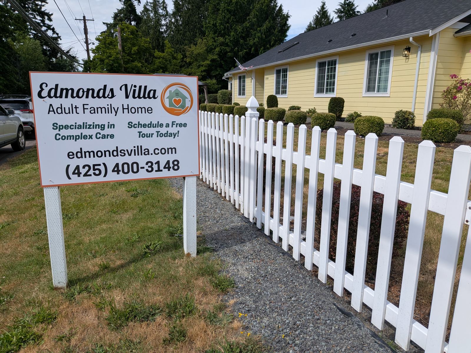 The Edmonds Villa entrance sign displaying the DSHS-licensed adult family home name in Edmonds, Washington